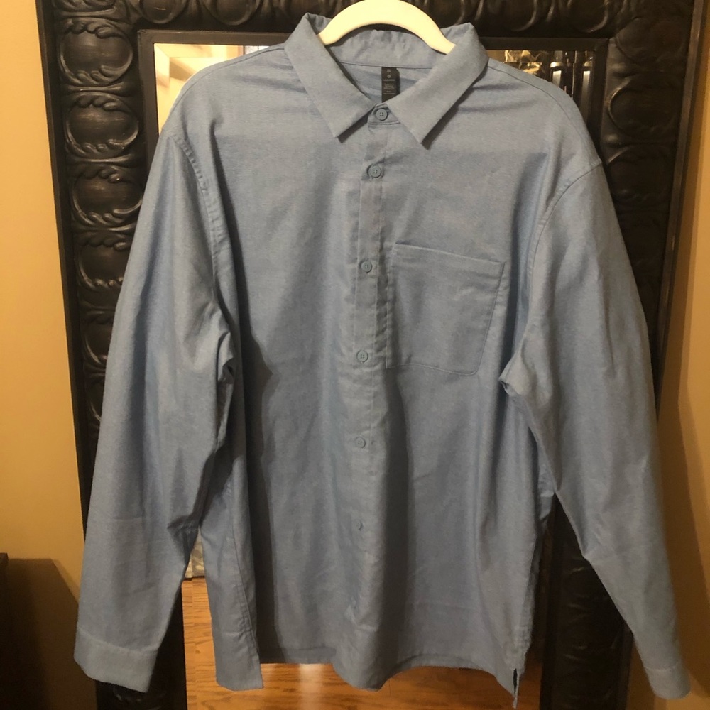Lululemon athletic dress shirt